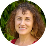 Valérie est facilitatrice de Biodanza, tantrika, expert-consultante de la Loi d’Attraction, auteure, formatrice et coach.
